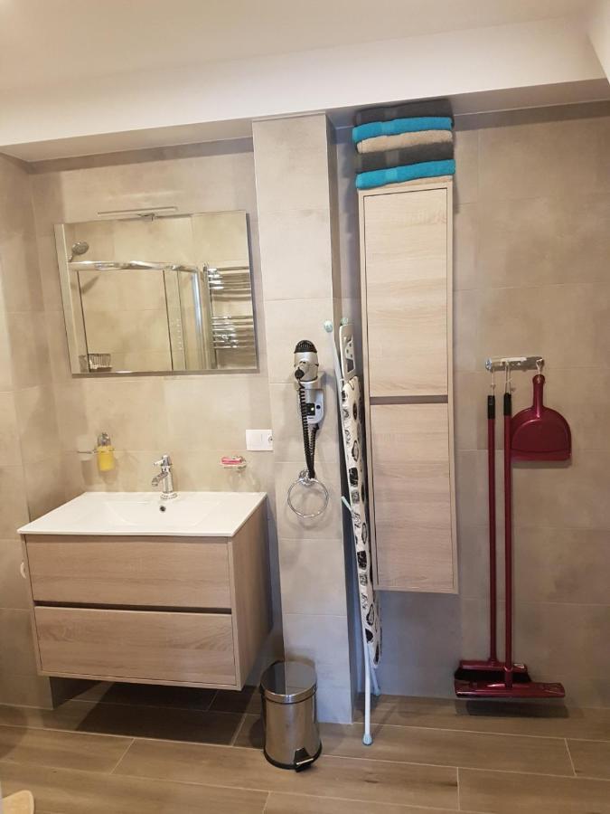 Juodkrantė Liuto Apartamentai מראה חיצוני תמונה