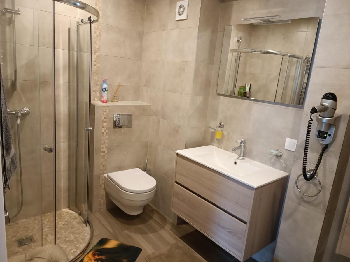 Juodkrantė Liuto Apartamentai מראה חיצוני תמונה